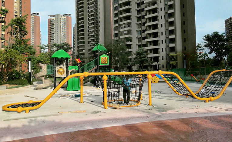 小區(qū)康體游樂設(shè)施戶外兒童攀爬架景觀園林小品組合滑梯｜東莞奕翠園小區(qū)案例